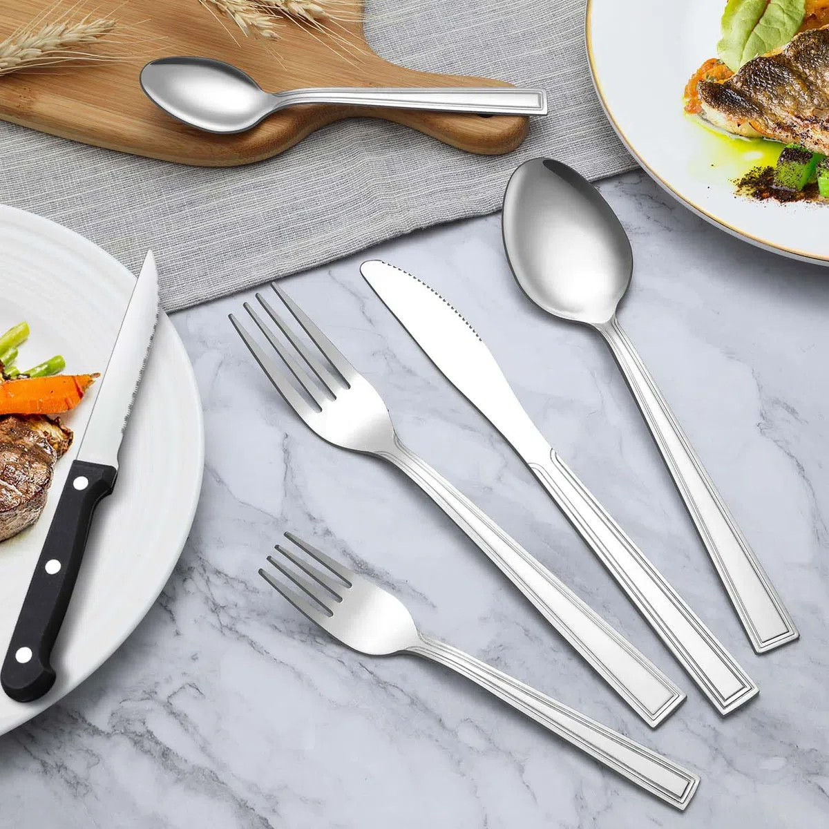 Juego de cubiertos 6 Personas, Hunnycook 36 Piezas Juego de cubiertos con Cuchillo para Carne, Set de Cubiertos de Acero Inoxidable con Cuchillo Tenedor Cuchara para, Apto para Lavavajillas
