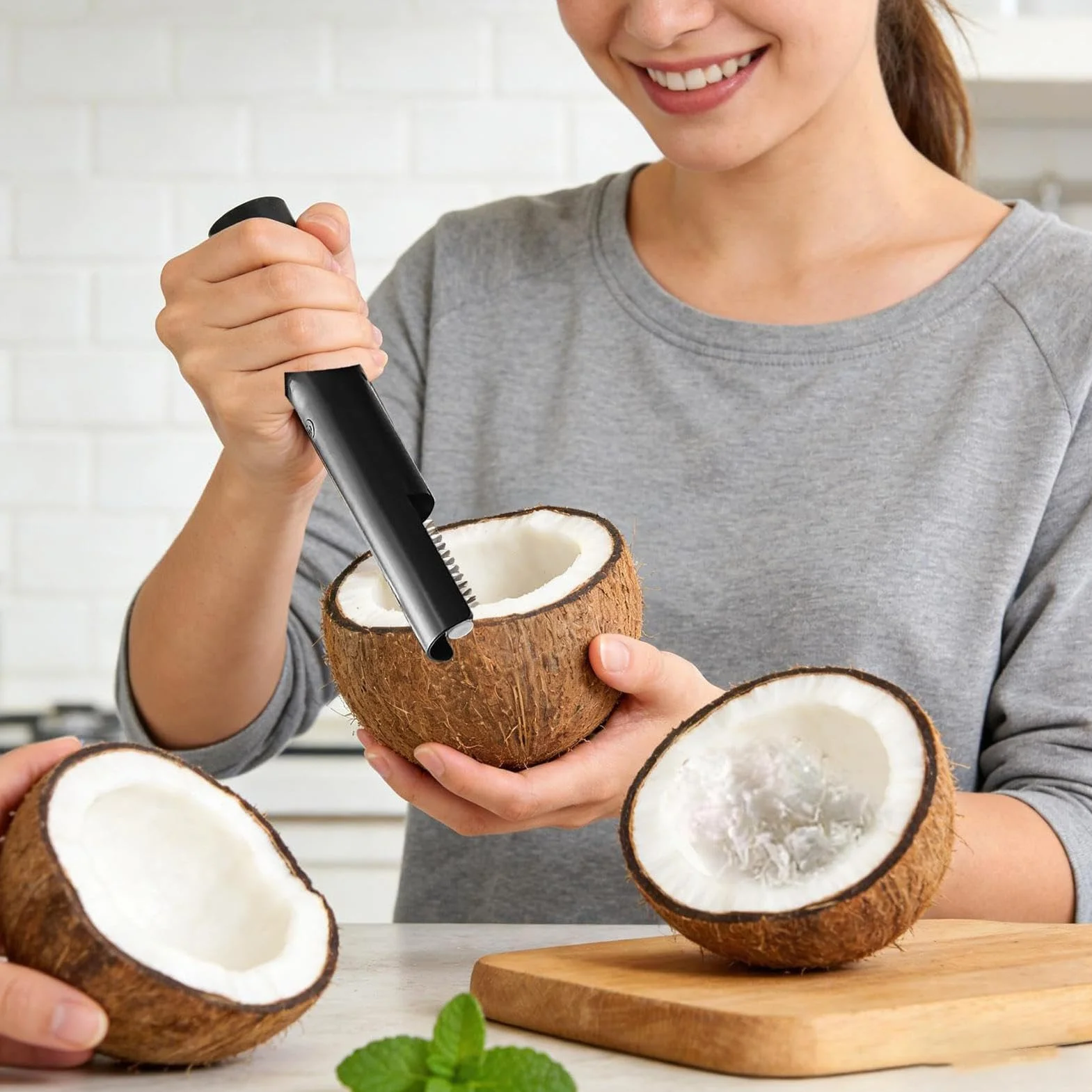Rallador de Coco Eléctrico Inalámbrico Giratorio Antisalpicaduras de Mano