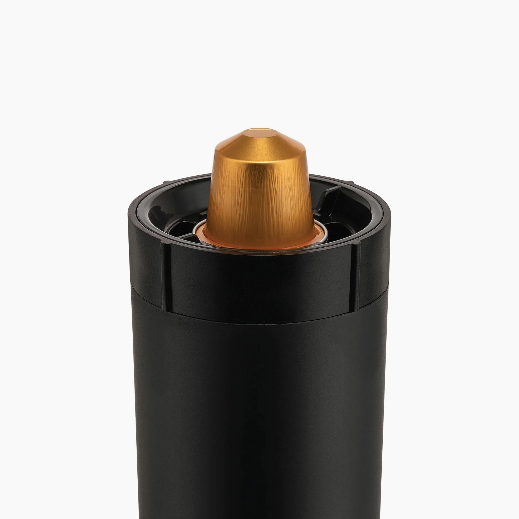 Alessi Plissé MDL20 B - Cápsulas Vacías para Cápsulas Compatibles con Máquinas Nespresso y Vertuo, en Resina Termoplástica, Diámetro 8.3 cm, Negro